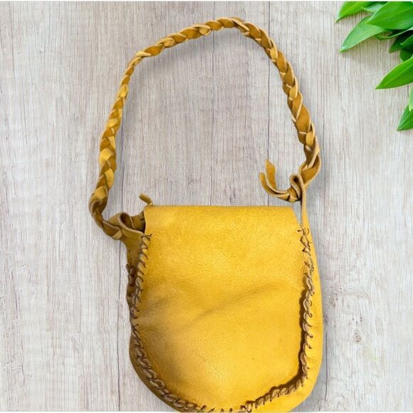 8” Leather Drum Pouch Hand Bag/Medicine Pouch with Button Closure Braided Strap - Picture 3 of 7